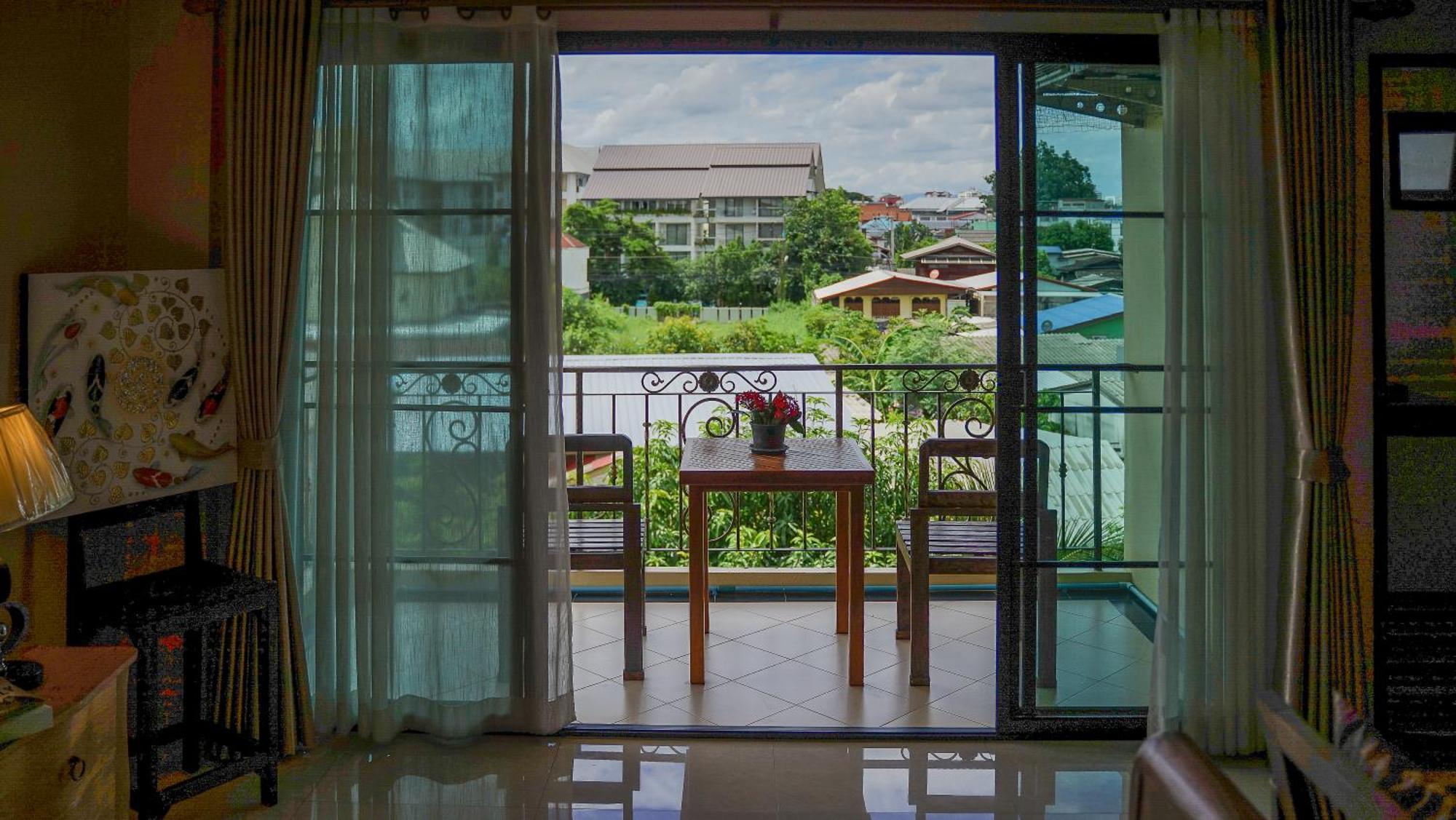 Laph Kham House Aparthotel Csiangmaj Kültér fotó
