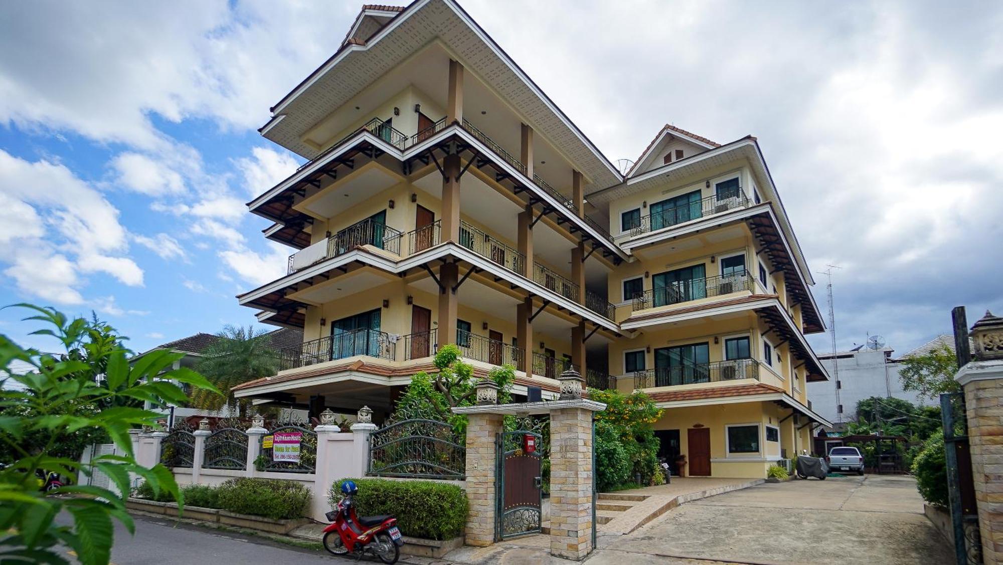 Laph Kham House Aparthotel Csiangmaj Kültér fotó